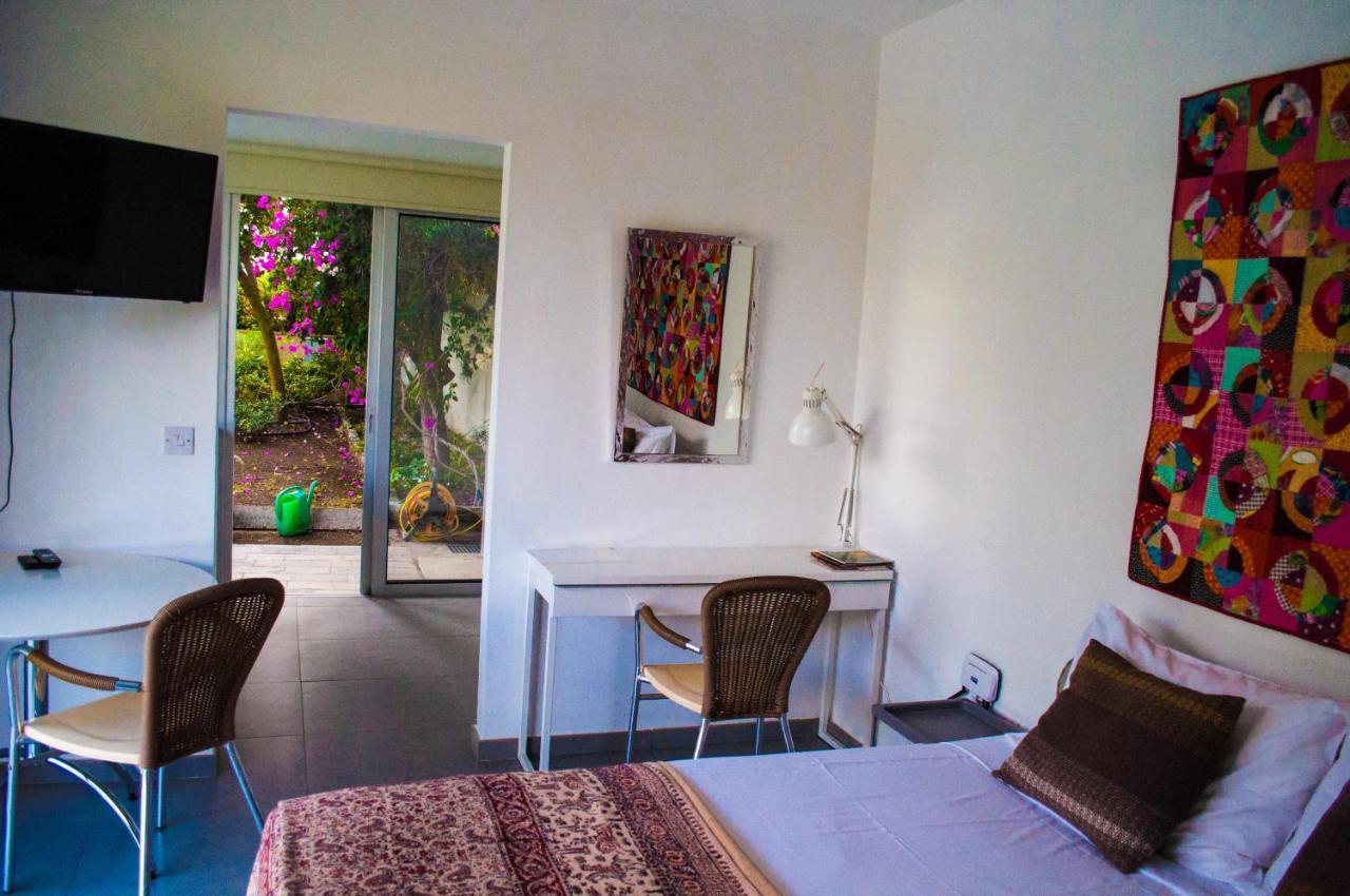 Idyllic Studio With Private Pool Nicósia Exterior foto
